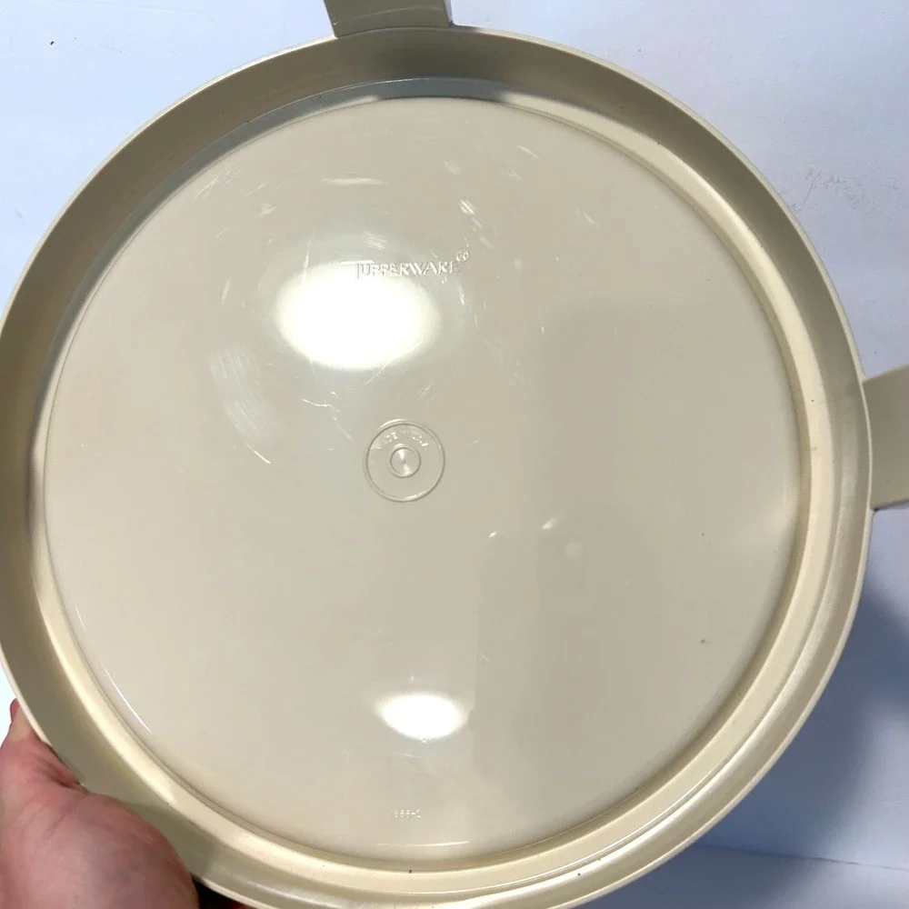 Vtg Tupperware Pie Divide-a-Rack Stacker Cake Carrier Separator 1866-2 Almond